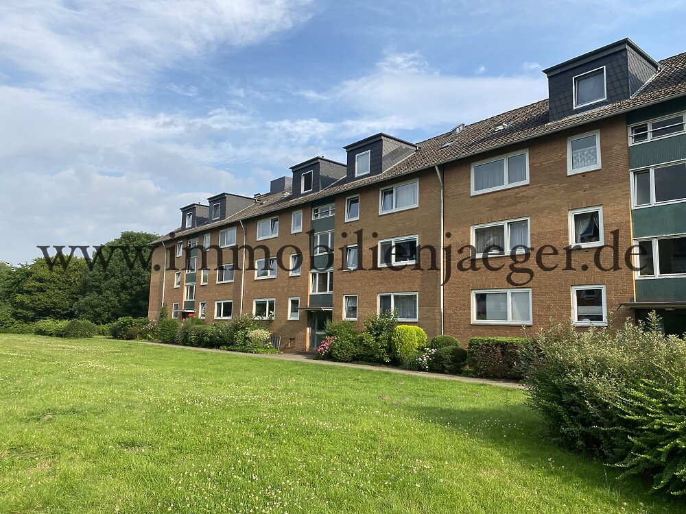 In Fußnähe zum EKZ Farmsen - Grünflächen Berner Au - gepflegte Wohnung mit Balkon - Gäste-WC - 2.OG - Photo 3