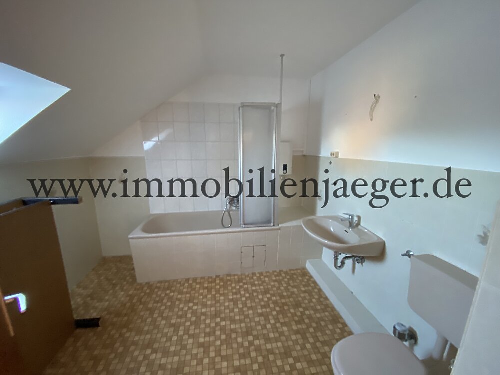 Zwischen Berner Au und EKZ Farmsen - großzügige Dachwohnung mit großem Wohnzimmer - - Foto 5