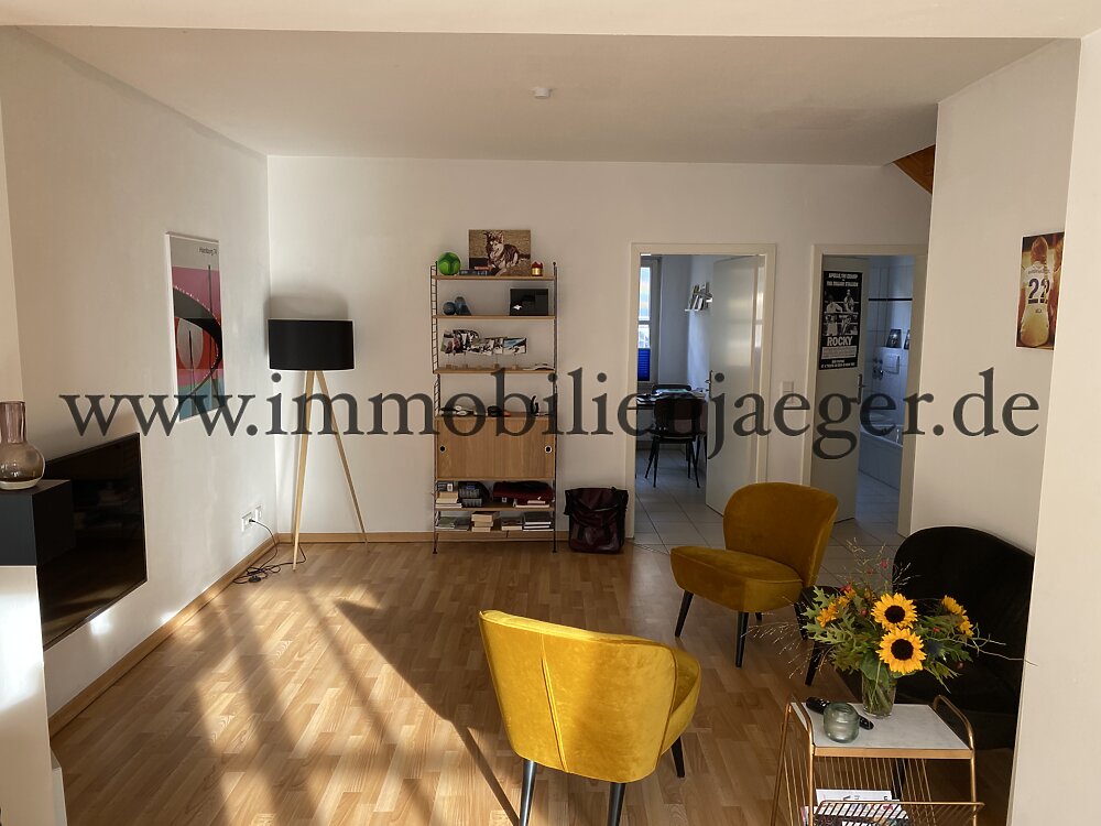 Idyllischer Hinterhof in ruhiger Wohnlage - Charmante Maisonette-Wohnung mit Wintergarten - Photo 1