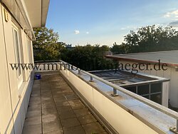 Balkon links